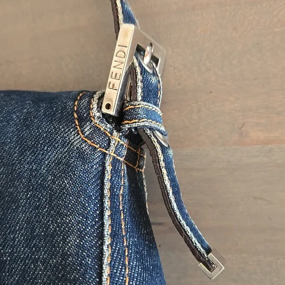 Auth Fendi Denim Mama Baguette - Picture 5 of 16